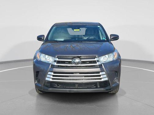 2019 Toyota Highlander LE I4