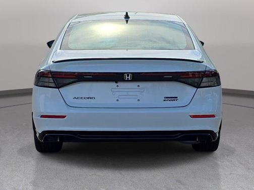 Platinum White Pearl 2026 Honda Accord Hybrid Sport-L