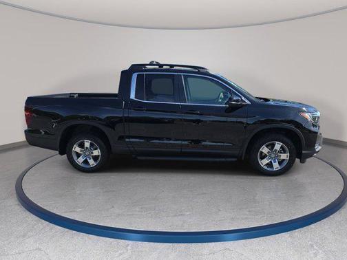 Crystal Black Pearl 2026 Honda Ridgeline RTL