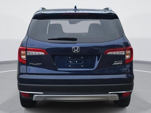 2022 Honda Pilot AWD Elite