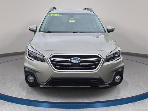 Tungsten Metallic 2019 Subaru Outback 2.5i Limited
