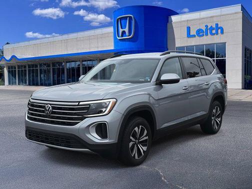 2024 Volkswagen Atlas 2.0T SE