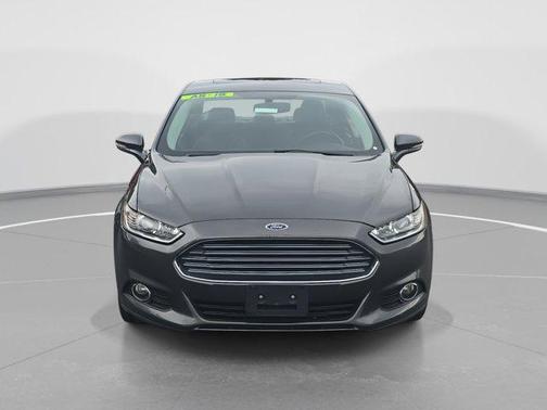 2016 Ford Fusion Hybrid SE
