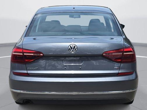 2018 Volkswagen Passat 2.0T S