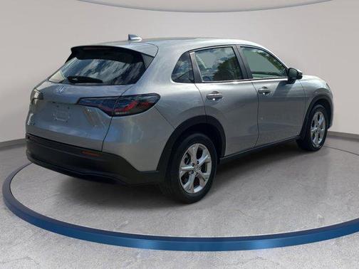 Lunar Silver Metallic 2023 Honda HR-V LX