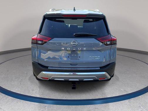 Boulder Gray Pearl 2022 Nissan Rogue Platinum