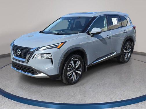 Boulder Gray Pearl 2022 Nissan Rogue Platinum
