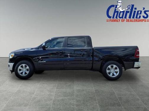 2024 RAM 1500 Laramie Crew Cab 4x4 57' Box