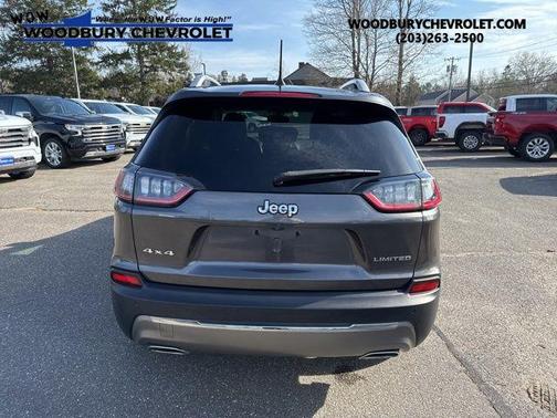 Granite Crystal Clearcoat Metallic 2019 Jeep Cherokee Limited
