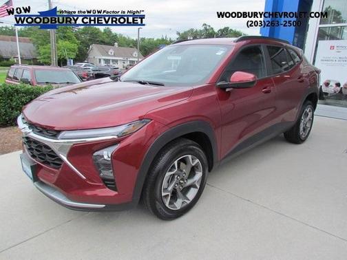 2024 Chevrolet Trax LT