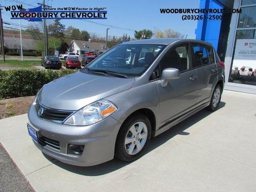 2011 Nissan Versa 1.8 SL