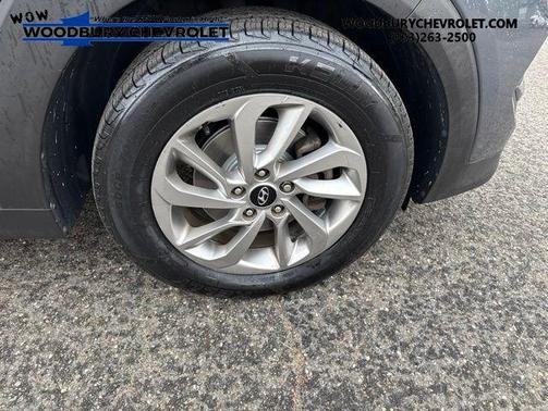 Coliseum Grey 2016 Hyundai TUCSON SE