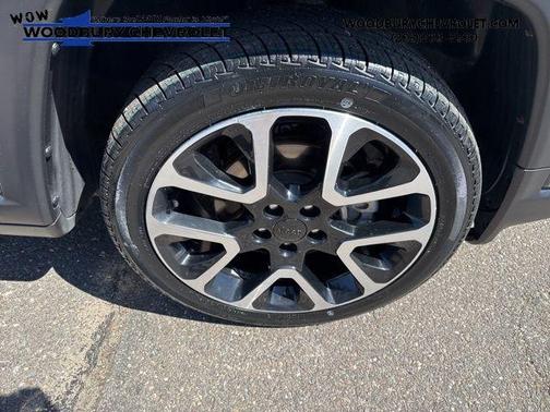 Sting Gray Clearcoat 2021 Jeep Compass Limited