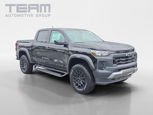 Black 2026 Chevrolet Colorado Trail Boss