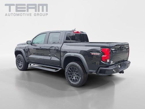 Black 2026 Chevrolet Colorado Trail Boss