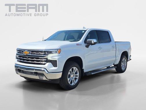Polar White Tricoat 2026 Chevrolet Silverado 1500 LTZ