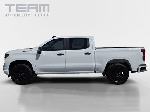 Summit White 2026 Chevrolet Silverado 1500 Custom