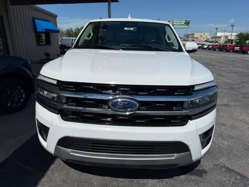 White 2024 Ford Expedition Max Limited