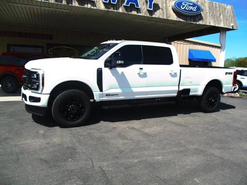 2025 Ford F-350 Lariat Super Duty