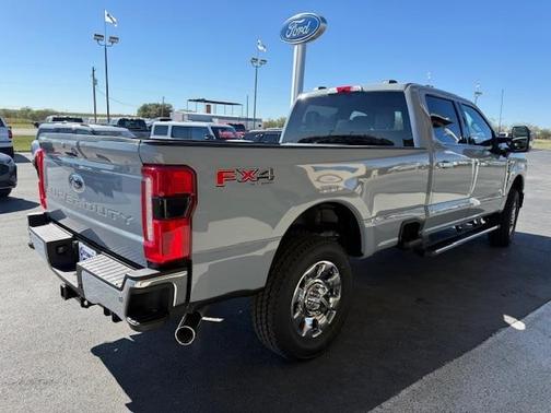 2026 Ford F-350 Lariat Super Duty