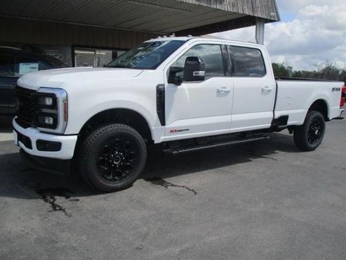 2025 Ford F-350 Lariat Super Duty