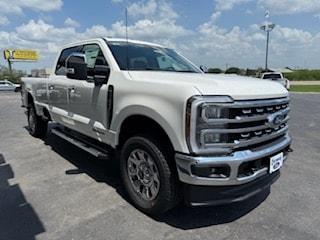 2025 Ford F-350 Lariat Super Duty