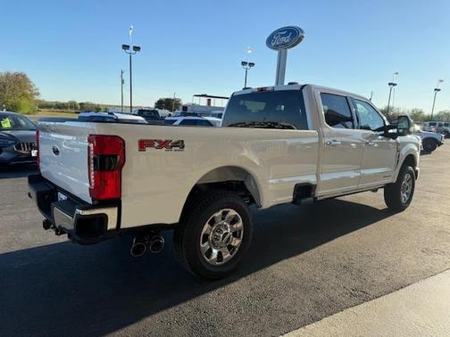 2026 Ford F-350 Lariat Super Duty