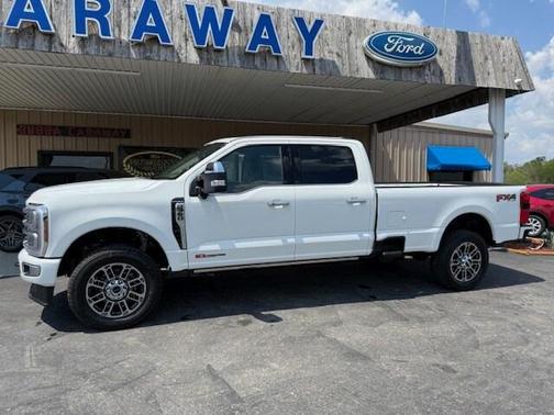 2025 Ford F-350 Platinum