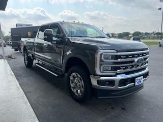 2025 Ford F-350 Lariat Super Duty