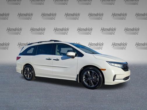 2023 Honda Odyssey 