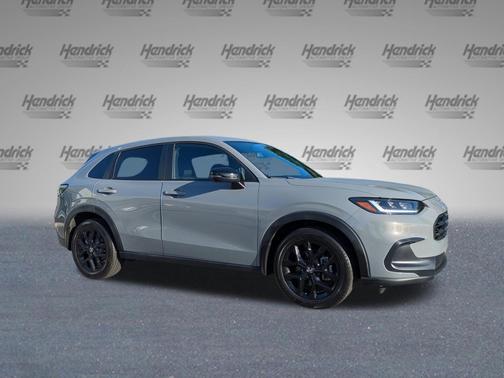 Urban Gray Pearl 2024 Honda HR-V