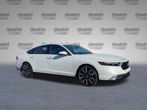 2023 Honda Accord Hybrid 