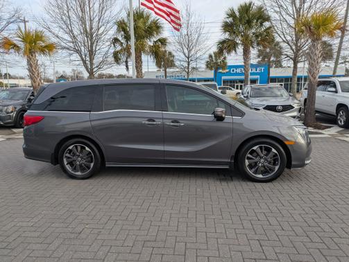 2022 Honda Odyssey 
