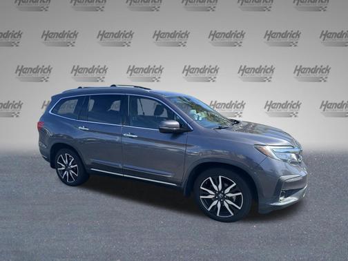 Modern Steel Metallic 2021 Honda Pilot