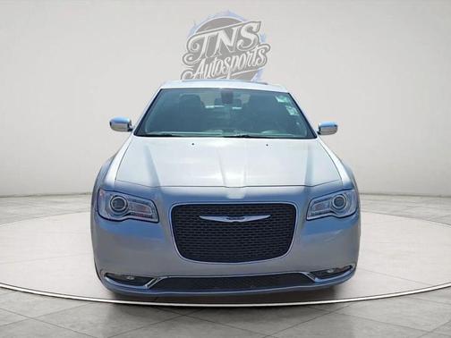 Silver Mist Clearcoat 2020 Chrysler 300 Limited