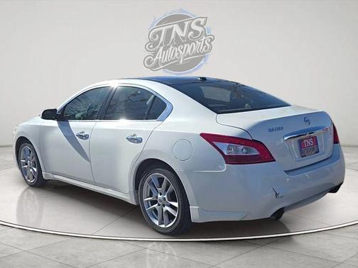 2010 Nissan Maxima SV