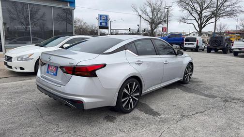 2019 Nissan Altima 2.5 SR