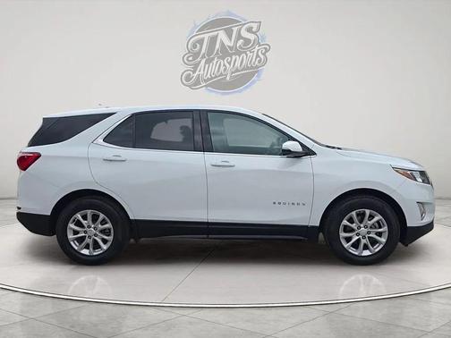 Summit White 2018 Chevrolet Equinox LT