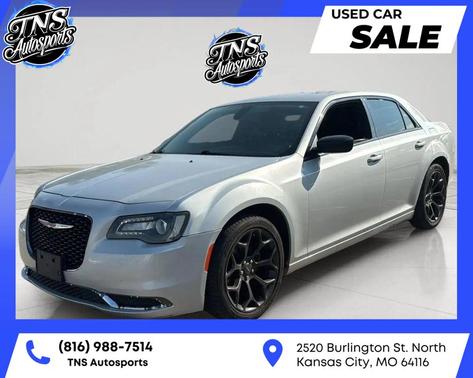 2019 Chrysler 300 Touring