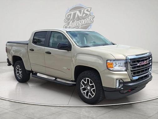 Desert Sand Metallic 2021 GMC Canyon AT4