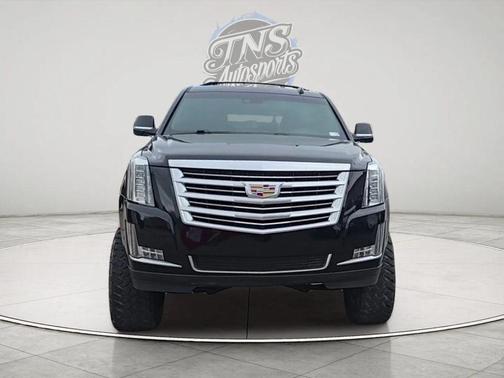 2019 Cadillac Escalade Platinum