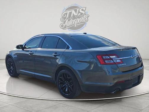 2019 Ford Taurus Limited