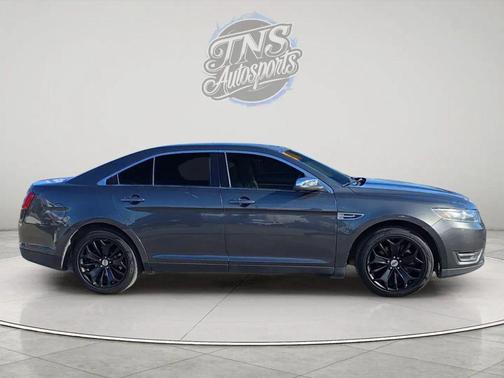 2019 Ford Taurus Limited
