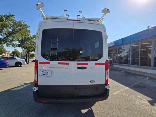 2017 Ford Transit-150 XLT
