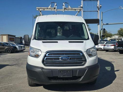 2017 Ford Transit-150 XLT