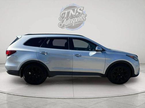 2017 Hyundai SANTA FE Limited Ultimate