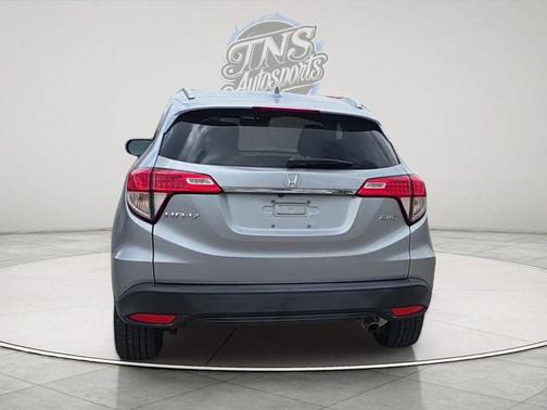 Lunar Silver Metallic 2019 Honda HR-V EX