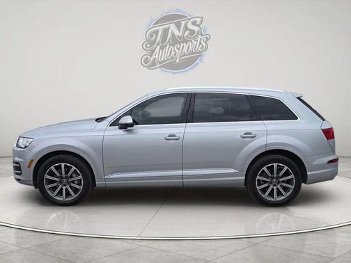 Silver 2019 Audi Q7 55 Premium Plus