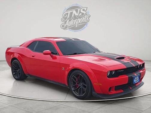Go Mango 2021 Dodge Challenger R/T Scat Pack Widebody