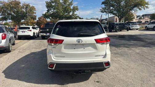 2017 Toyota Highlander Limited Platinum